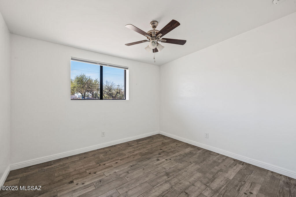 1430 West Roger Road Tucson, AZ 85705 - Photo 17 of 34