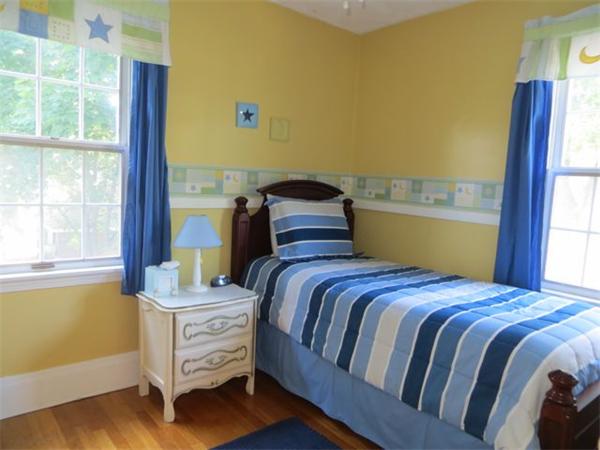 49 Middlesex Road Stoneham, MA 02180 - Photo 13 of 22 Gallery Image 13