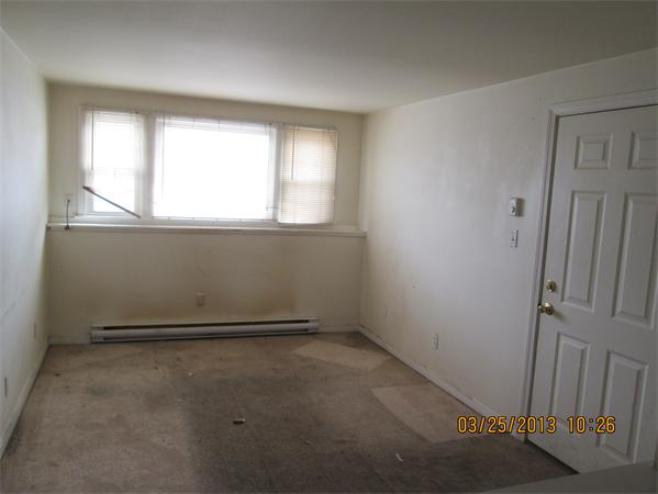 8 Groton-Harvard Road, Unit 2 Ayer, MA 01432 - Photo 3 of 4 Gallery Image 3