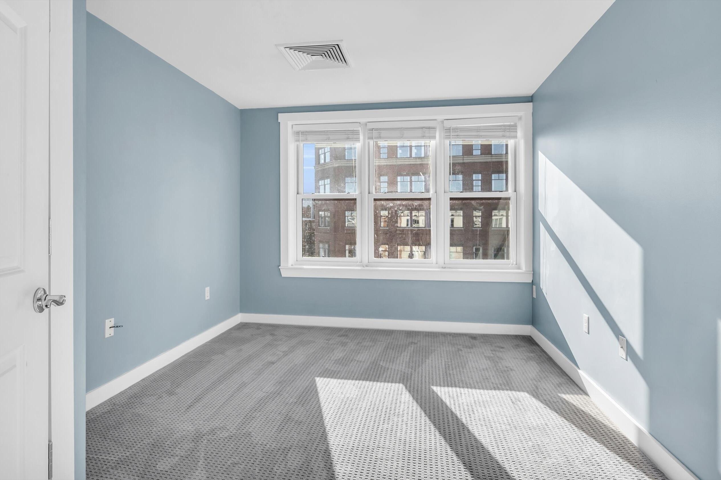 207 Fore Street, Unit 9 Portland, ME 04101 - Photo 25 of 39 47-DSC00467