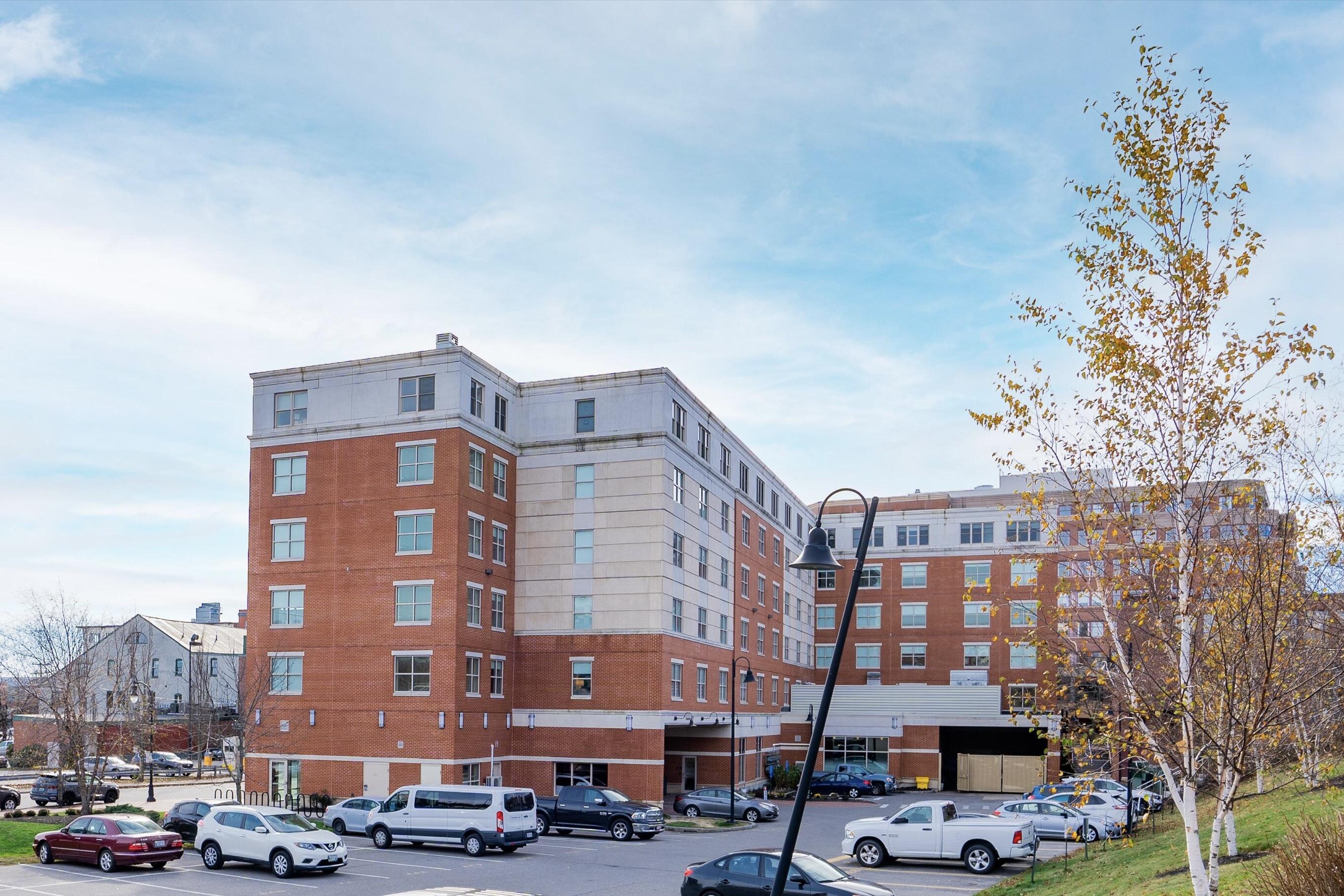 207 Fore Street, Unit 9 Portland, ME 04101 - Photo 31 of 39 02-DSC00309