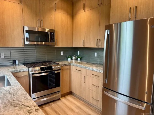 $5,000 | 8168 Paseo Del Ocaso, La Jolla, CA 92037