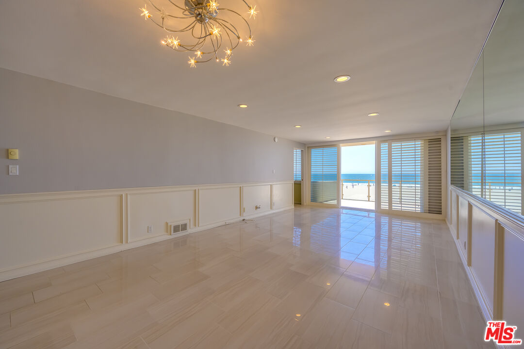 2 Ketch Street, Unit 204 Marina del Rey, CA 90292 - Photo 2 of 22