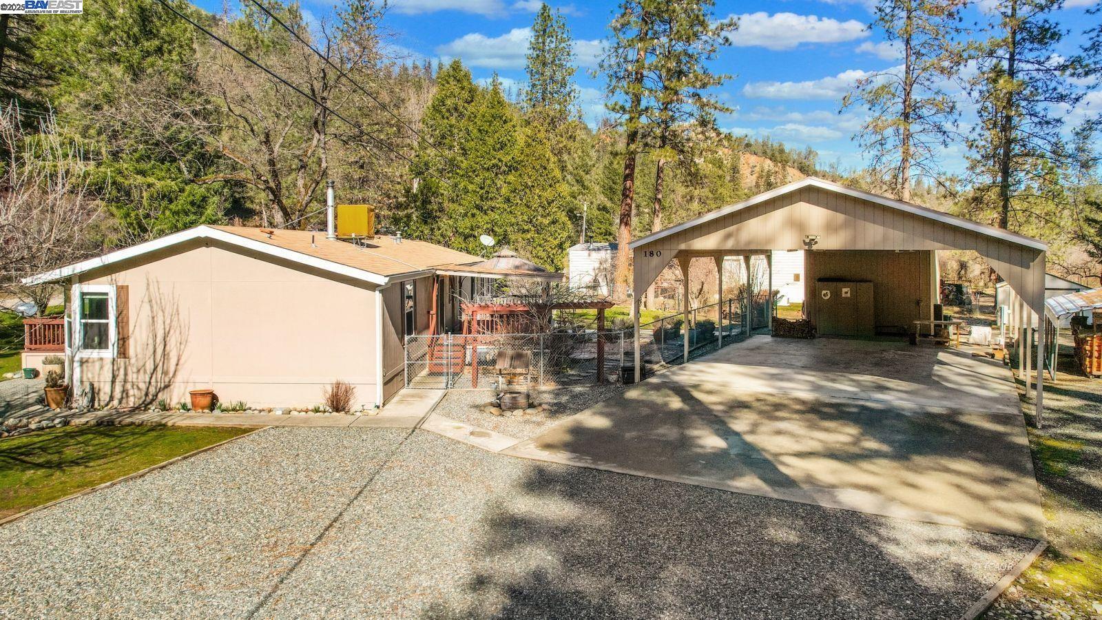 180 Steelhead Circle Lewiston, CA 96052 - Photo 2 of 39