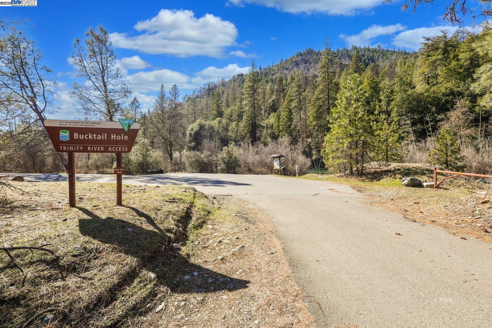 180 Steelhead Circle Lewiston, CA 96052 - Photo 32 of 39