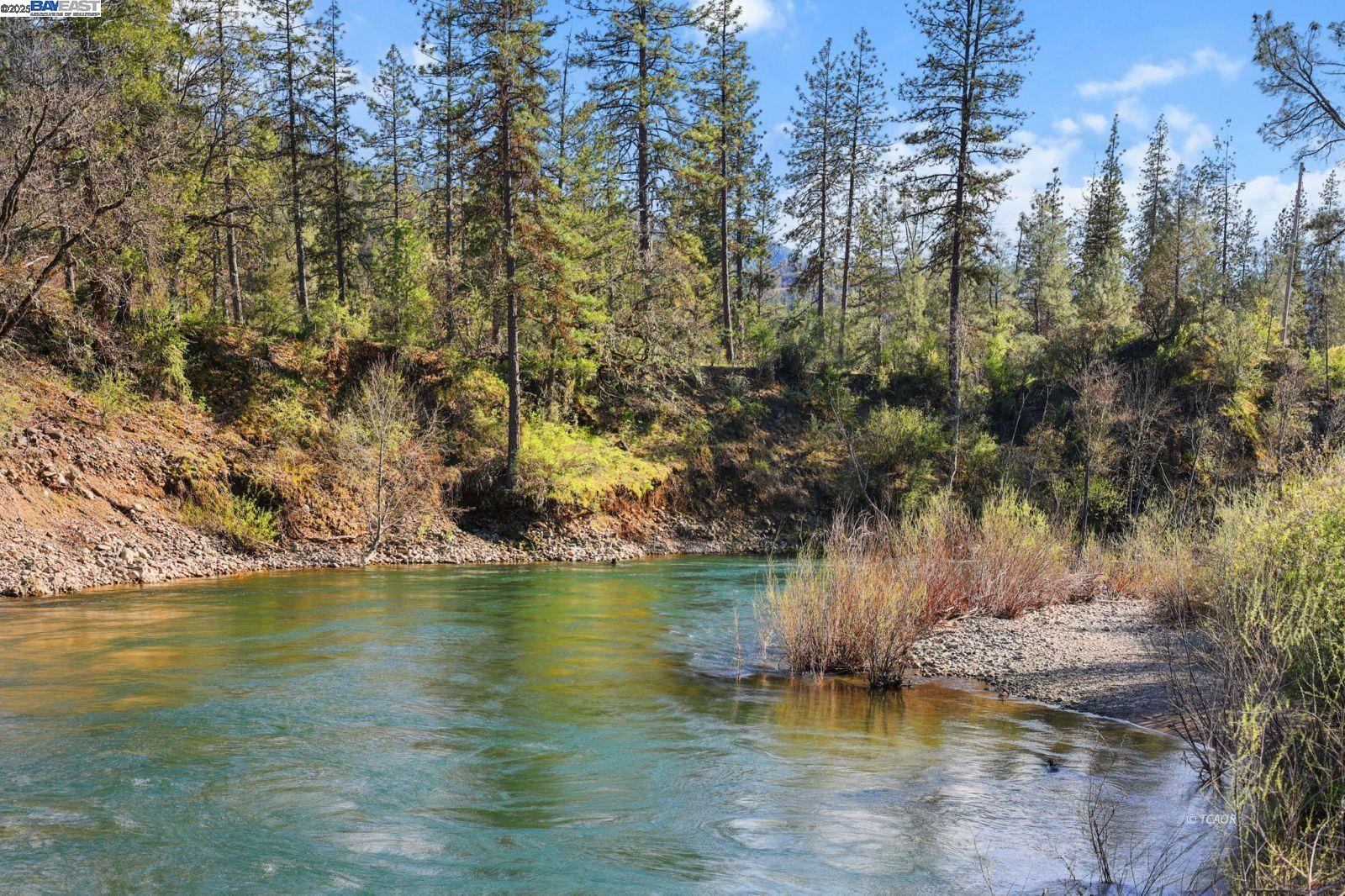 180 Steelhead Circle Lewiston, CA 96052 - Photo 35 of 39