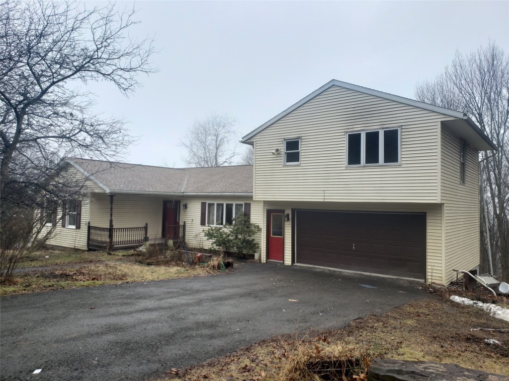 81 Decatur Street Binghamton, NY 13903 - Photo 1 of 21 Gallery Image 1