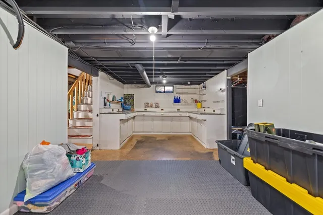 $290,000 | 323 Southwick Road, Westfield, MA 01085