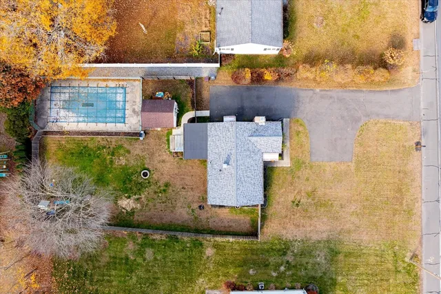 $290,000 | 323 Southwick Road, Westfield, MA 01085