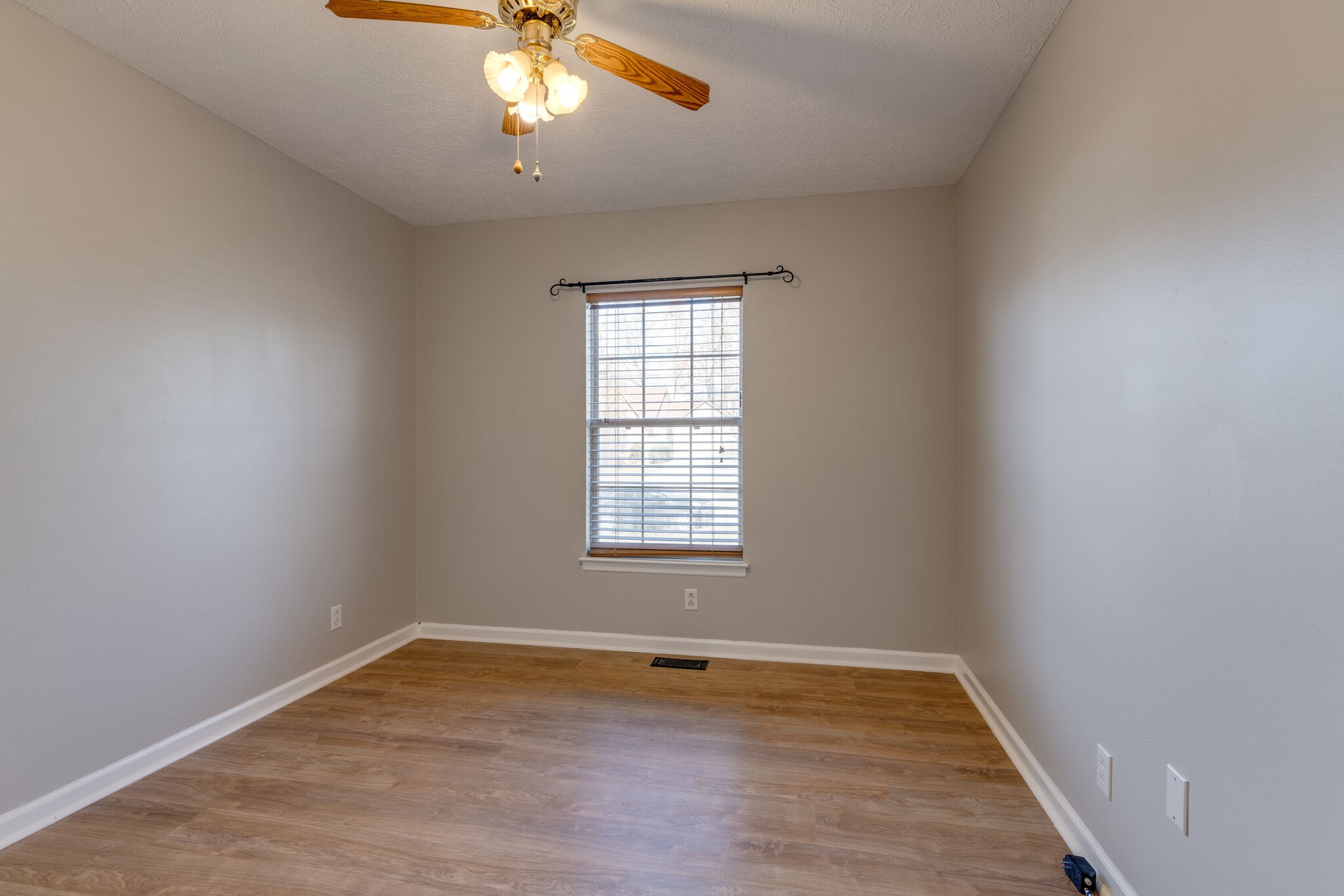 302 Timberlake Drive Springfield, TN 37172 - Photo 19 of 30 Gallery Image 19