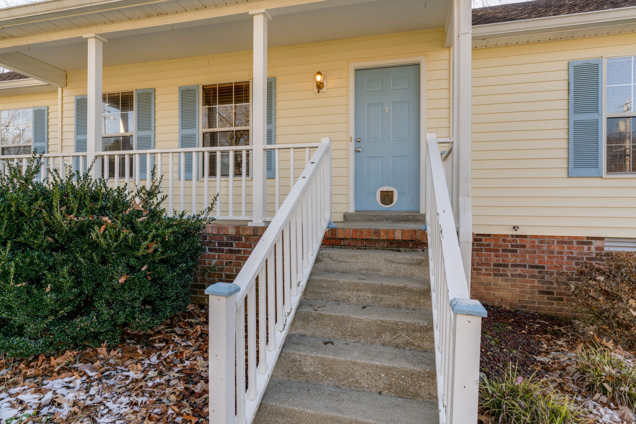 302 Timberlake Drive Springfield, TN 37172 - Photo 3 of 30 Gallery Image 3