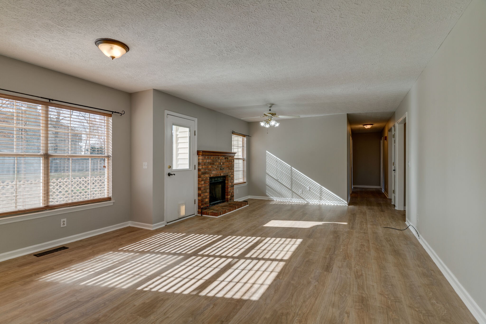 302 Timberlake Drive Springfield, TN 37172 - Photo 9 of 30 Gallery Image 9