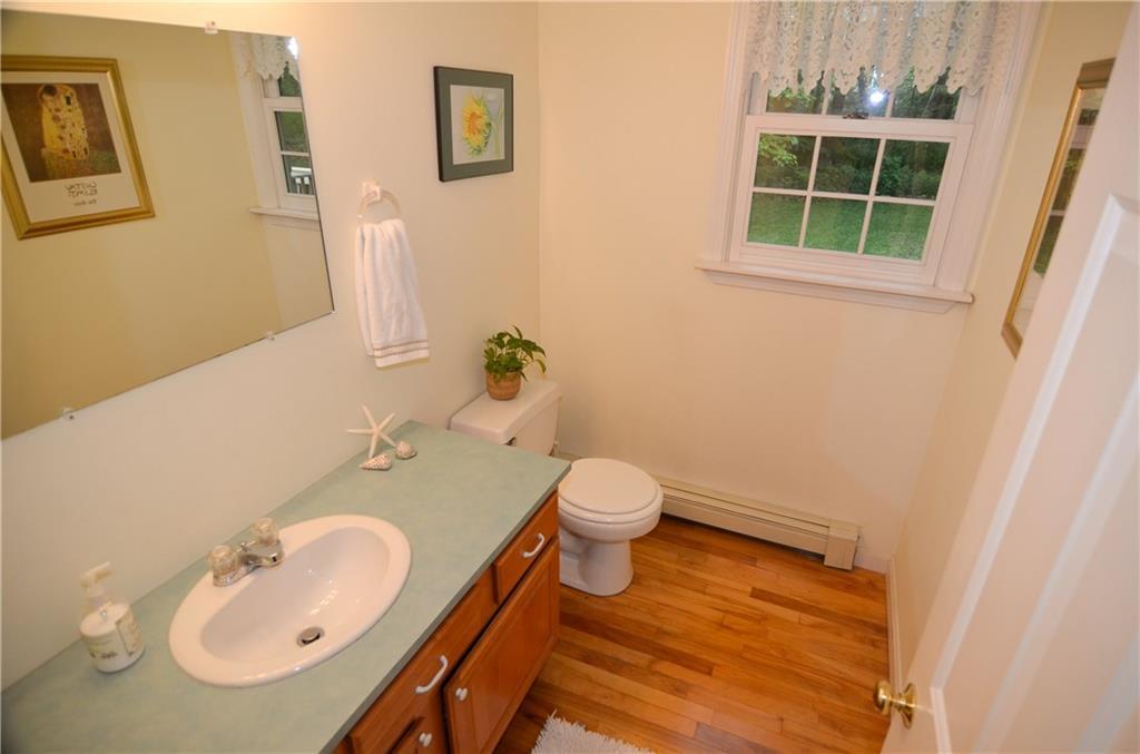 20 Sturdivant Road Cumberland Foreside, ME 04110 - Photo 22 of 32 Photo