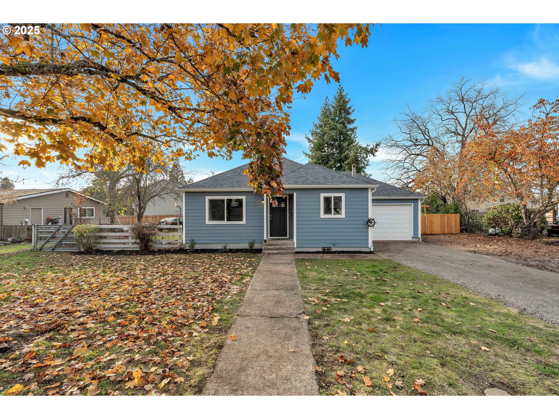 122 North Cole Avenue Molalla, OR 97038 - Photo 1 of 27