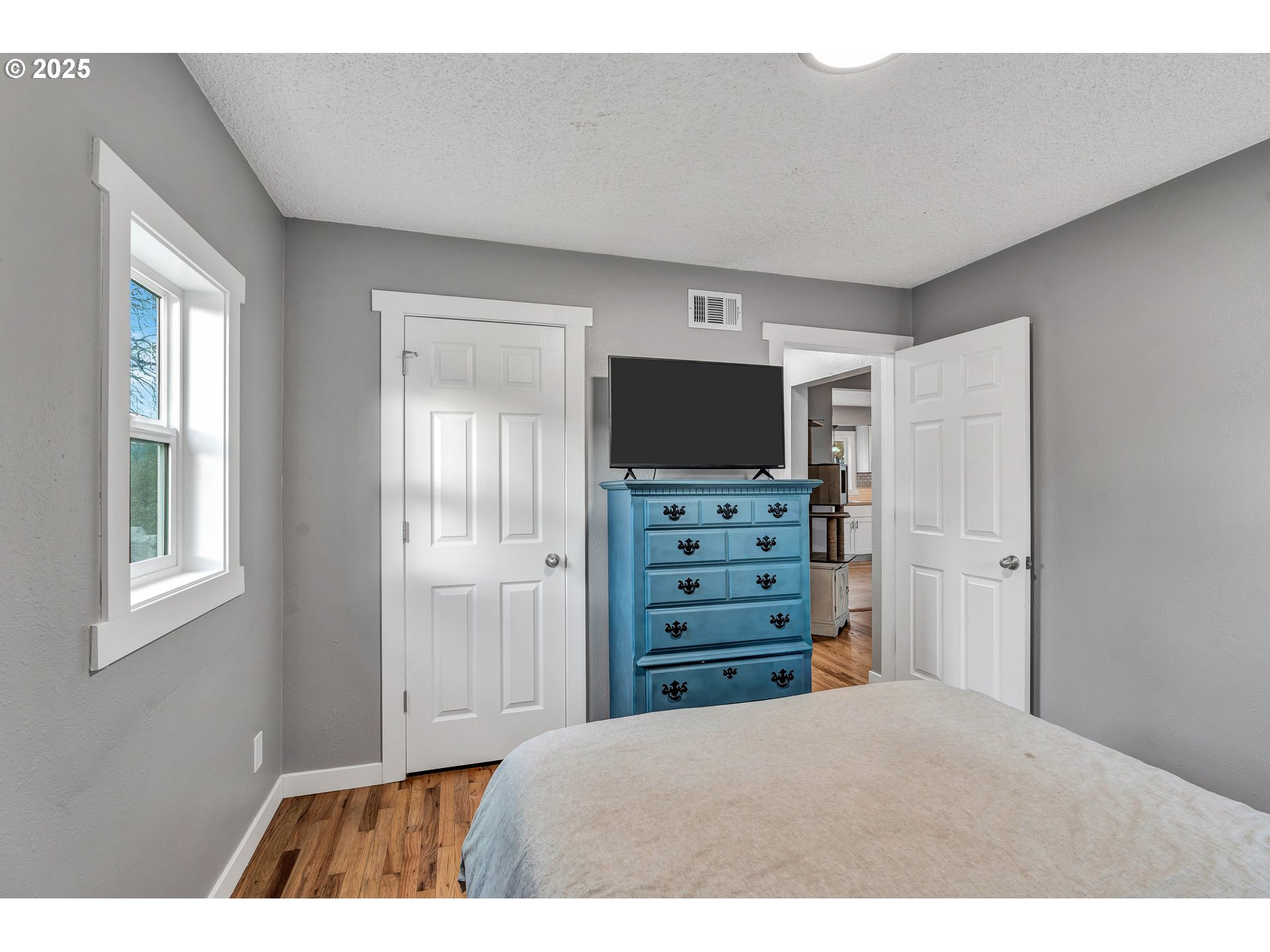 122 North Cole Avenue Molalla, OR 97038 - Photo 12 of 27