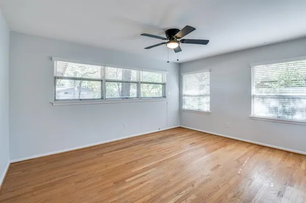 $2,500 | 1919 Betsy Lane, Irving, TX 75061