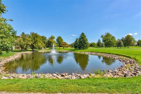 $1,900 | 3184 South Heather Gardens Way, Unit 403, Aurora, CO 80014
