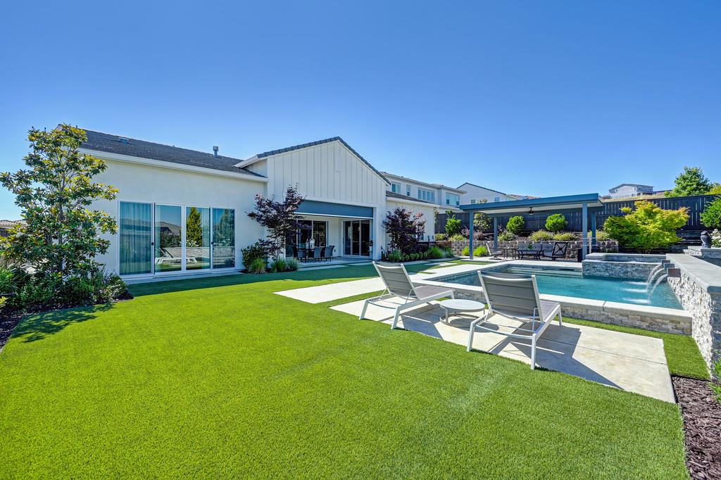 806 Fallen Log Court Rocklin, CA 95765 - Photo 2 of 94