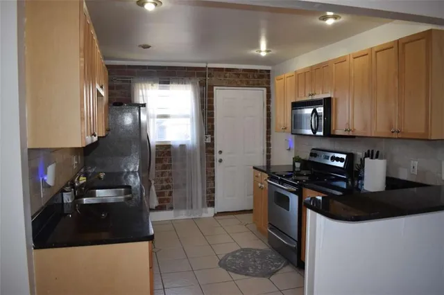 $1,950 | 24 Daniel Street Southeast, Unit 8, Atlanta, GA 30312