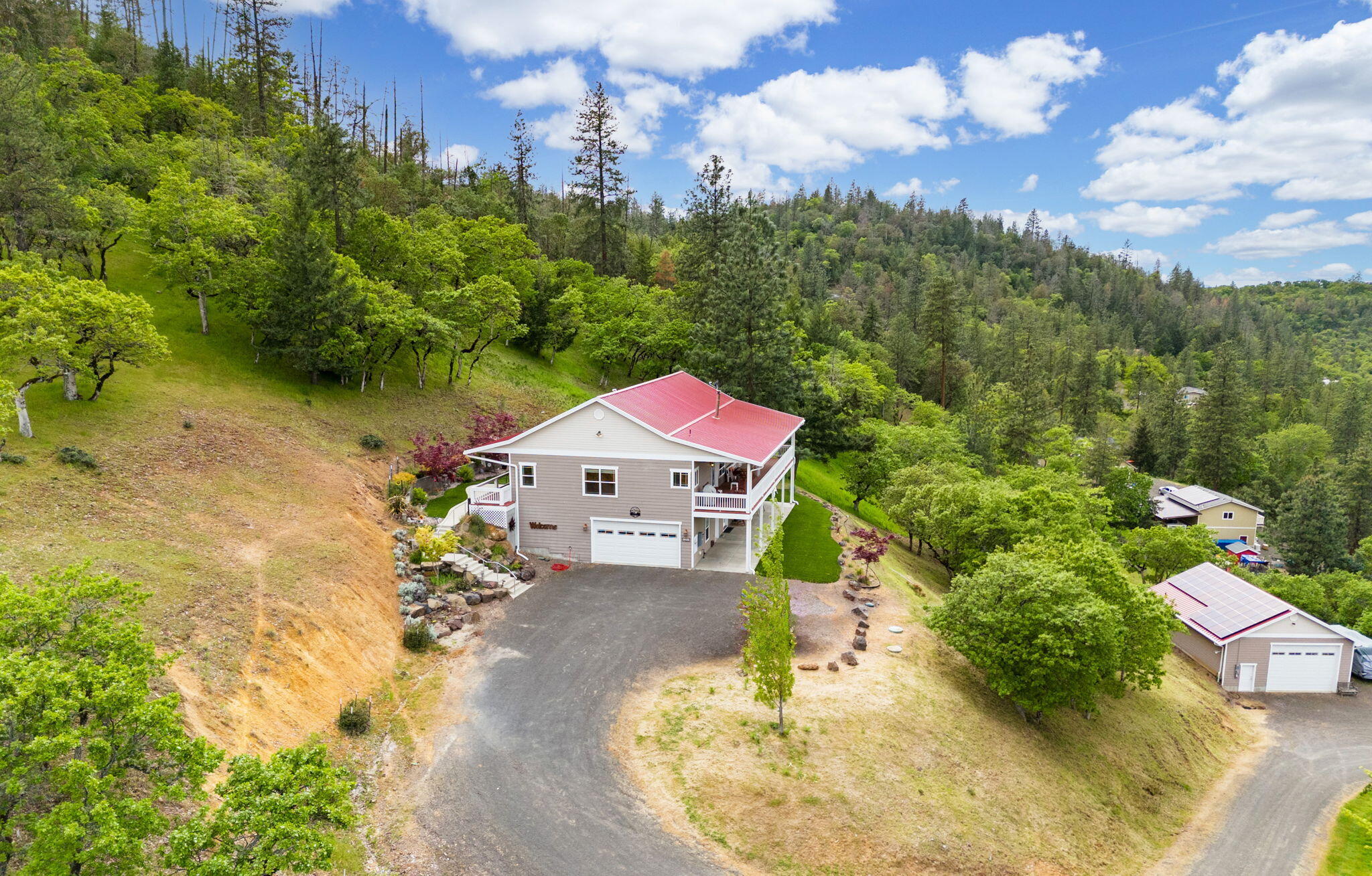 1011 Wren Ridge Drive Eagle Point, OR 97524 - Photo 23 of 89 Aerial Views