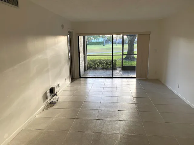 $2,650 | 12962 Briarlake Drive, Unit 103, Palm Beach Gardens, FL 33418