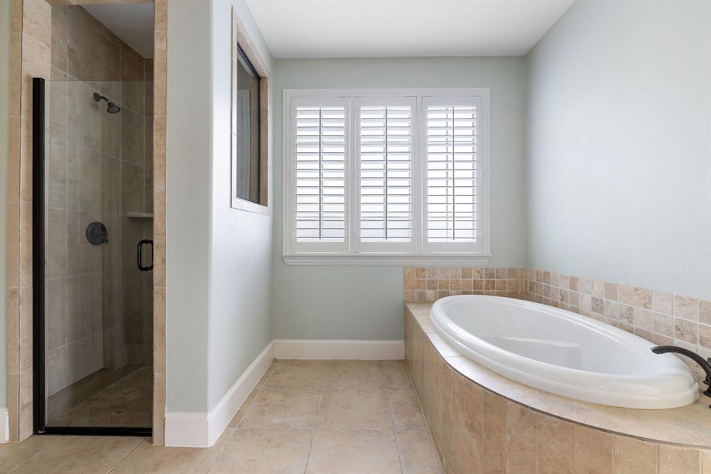 108 Guadalupe Drive Irving, TX 75039 - Photo 15 of 26