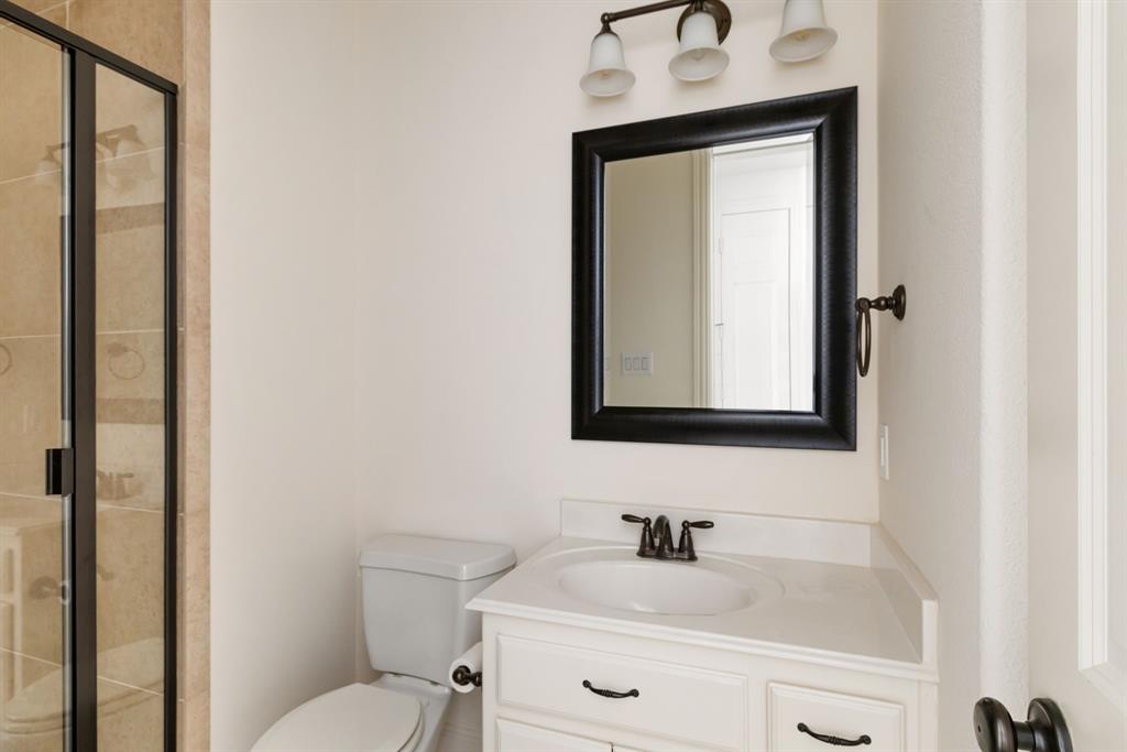 108 Guadalupe Drive Irving, TX 75039 - Photo 17 of 26