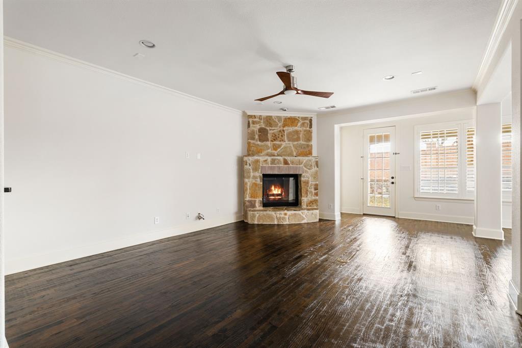 108 Guadalupe Drive Irving, TX 75039 - Photo 6 of 26