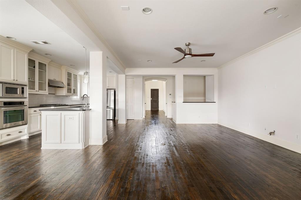 108 Guadalupe Drive Irving, TX 75039 - Photo 8 of 26