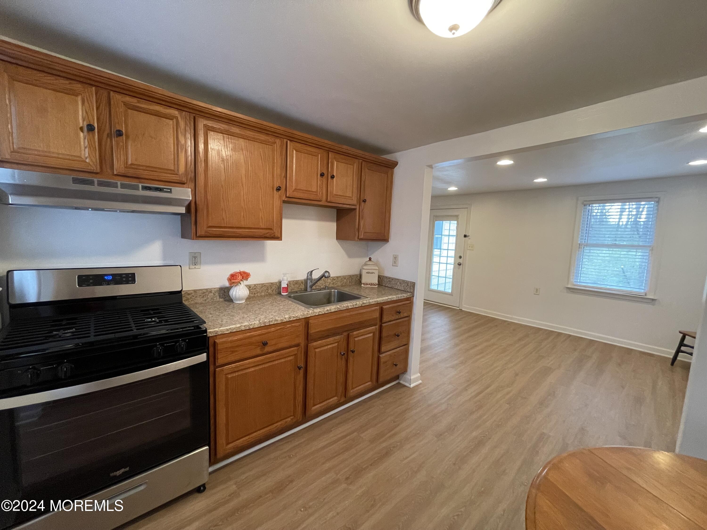 13 Filmore Road Millstone Township, NJ 08510 - Photo 2 of 18 IMG_7041