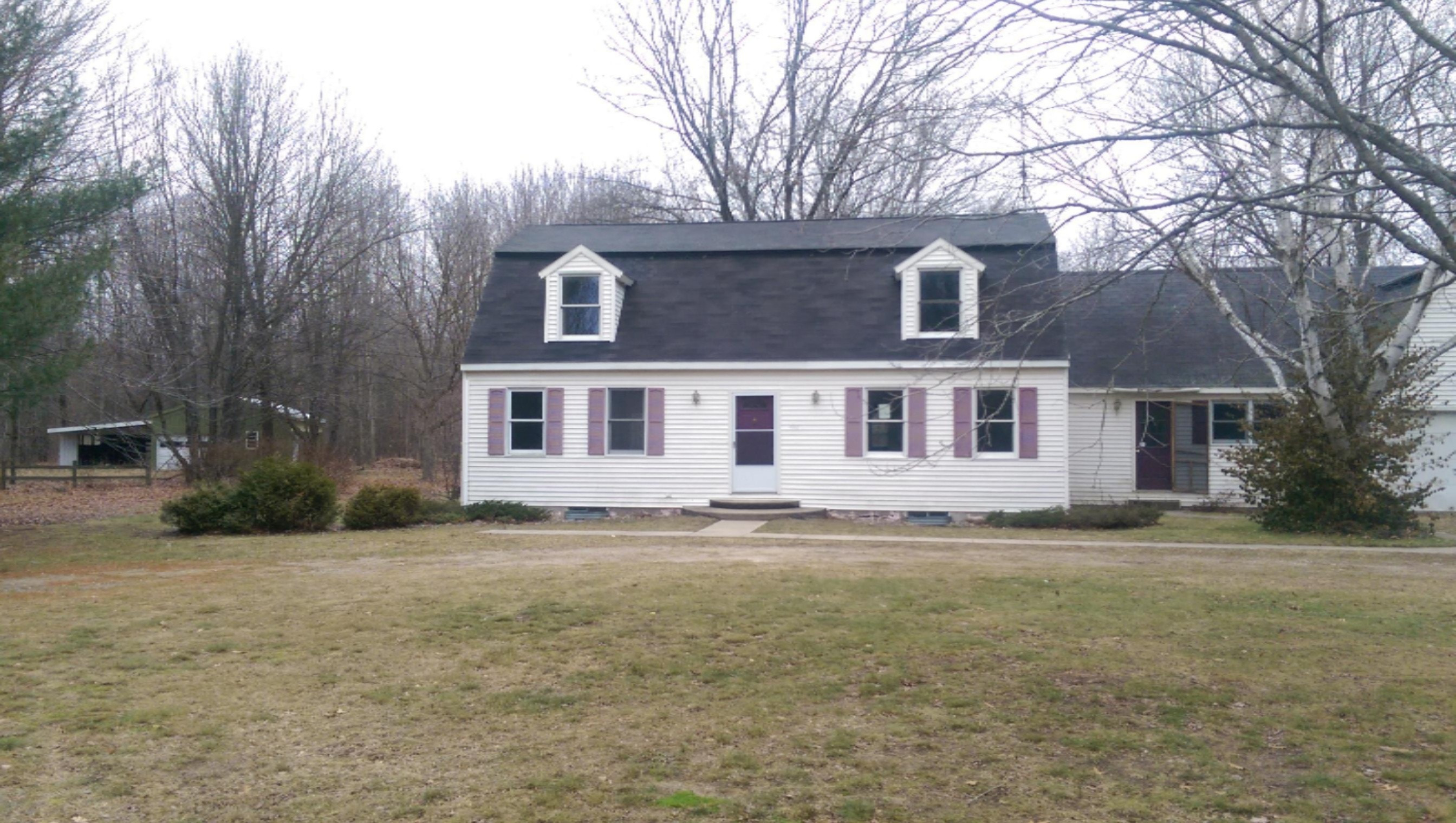 4900 Jensen Road Fruitport, MI 49415 - Photo 14 of 15 front view