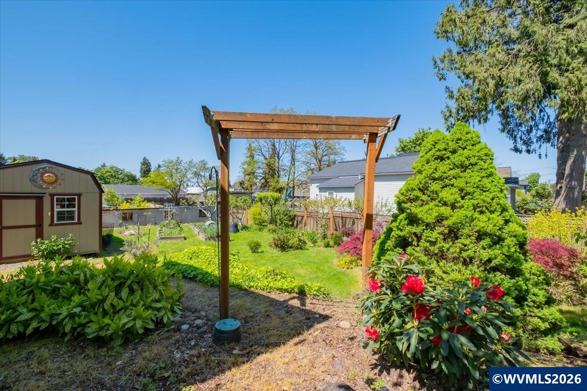 204 North 3rd Street Jefferson, OR 97352 - Photo 26 of 42