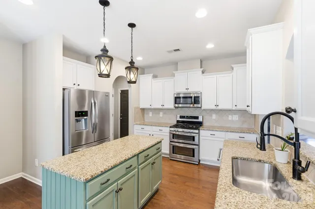 $475,000 | 4320 Carrington Drive, Lancaster, SC 29720