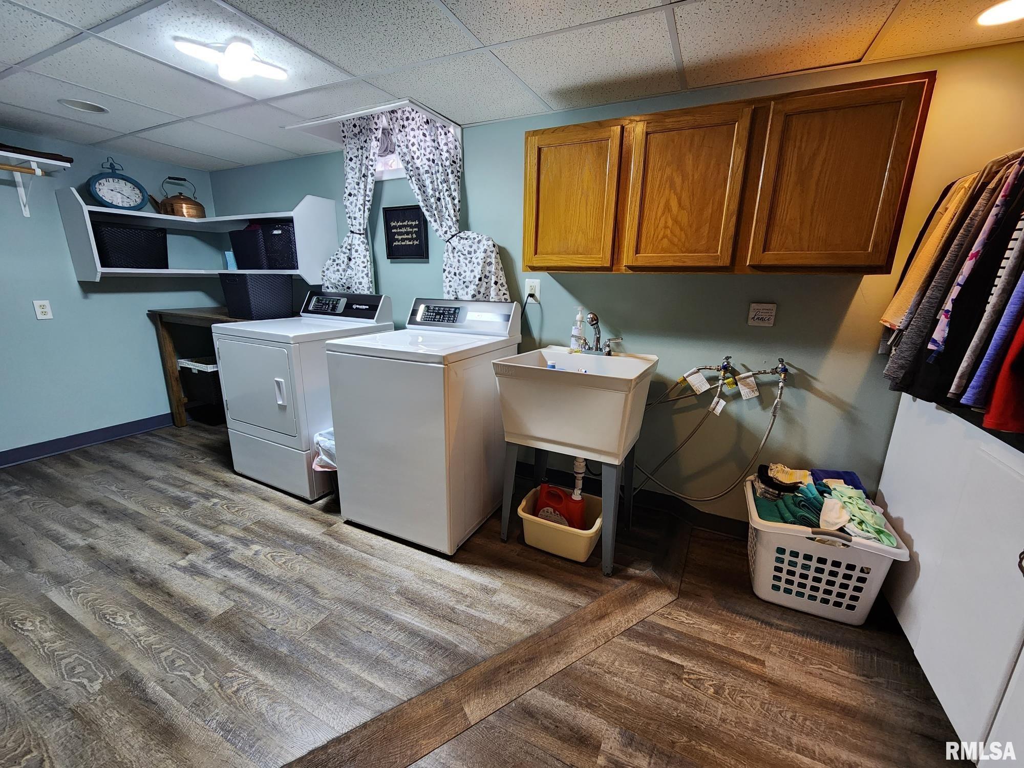 1910 Mound Road Jacksonville, IL 62650 - Photo 29 of 31 Gallery Image 29