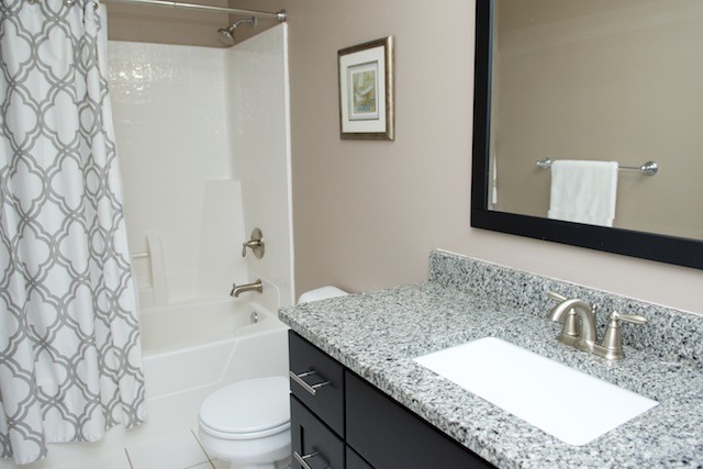 1850 Golden Gate Lane Naperville, IL 60563 - Photo 13 of 21