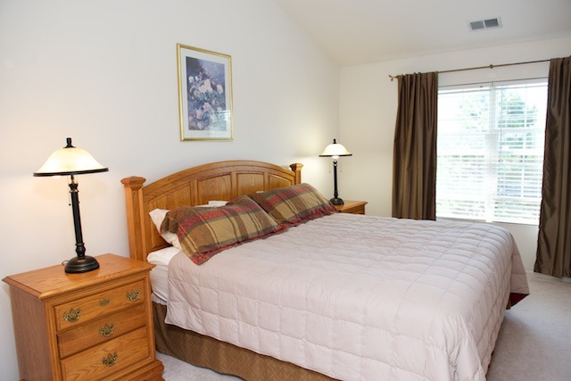 1850 Golden Gate Lane Naperville, IL 60563 - Photo 14 of 21