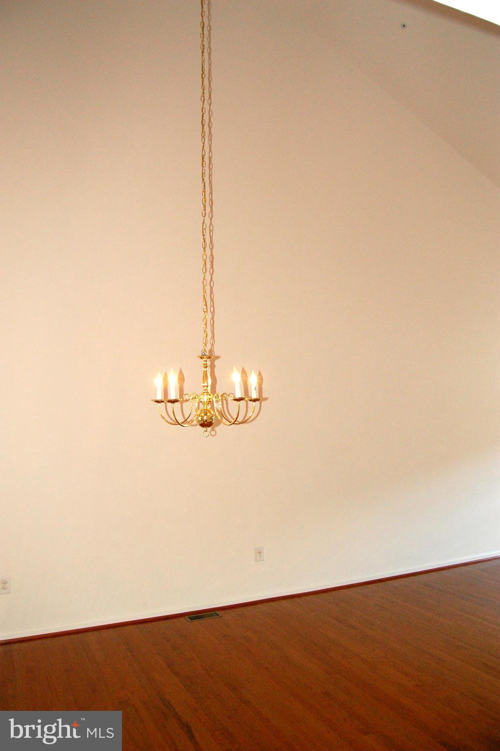 8320 Meadowsweet Road, Unit 8310 Baltimore, MD 21208 - Photo 6 of 27 Dining Room