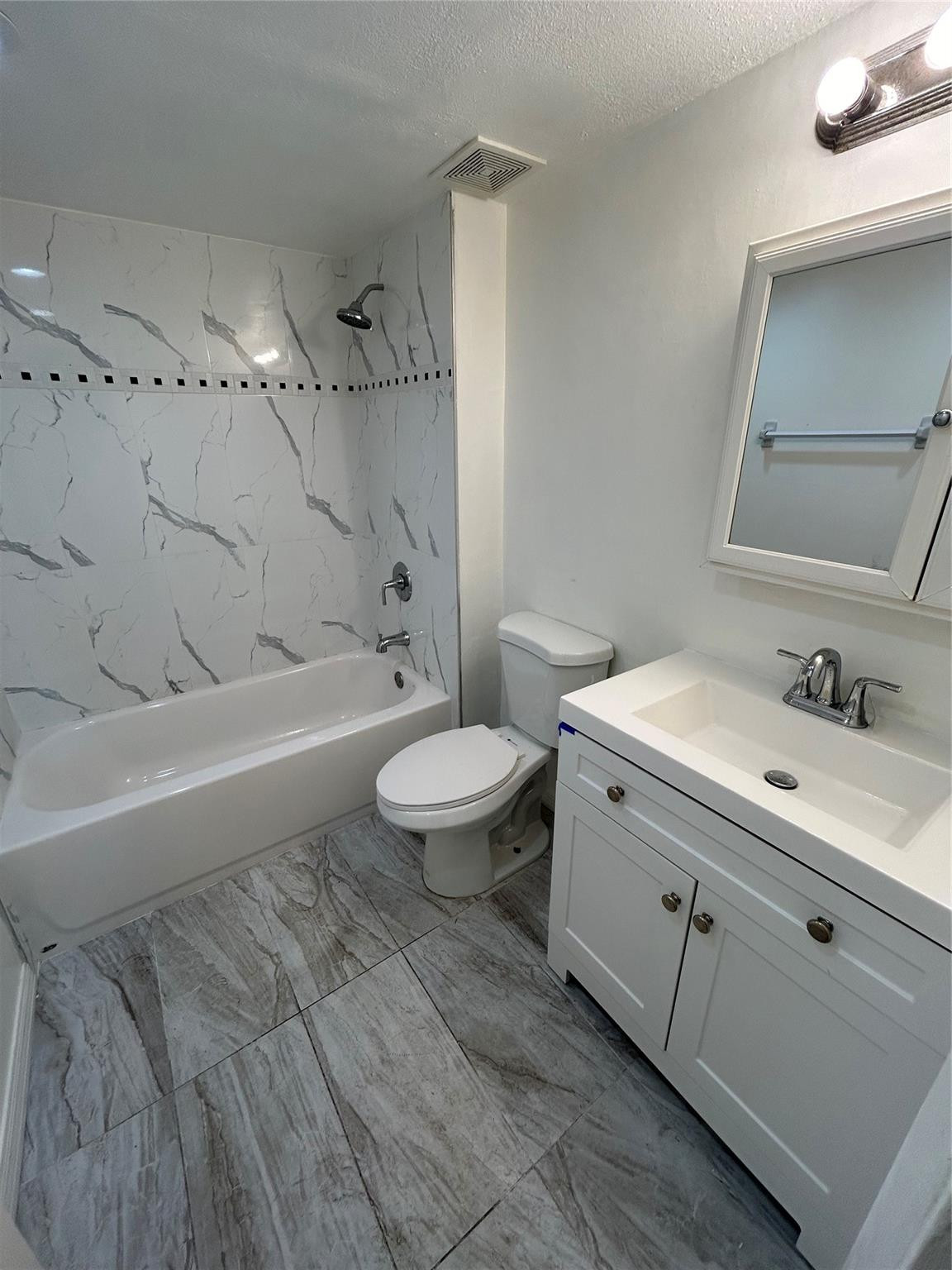 8000 Fairview Drive, Unit 102 Fort Lauderdale, FL 33321 - Photo 14 of 20 Photo 15