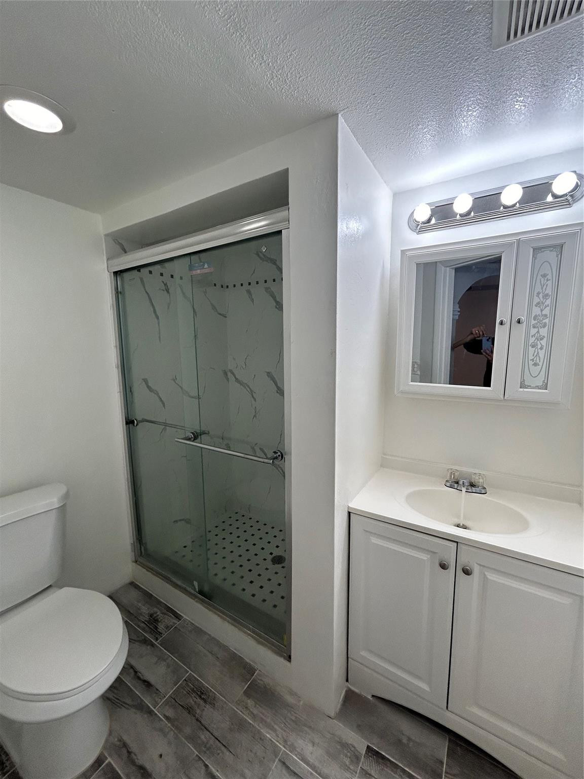 8000 Fairview Drive, Unit 102 Fort Lauderdale, FL 33321 - Photo 15 of 20 Photo 16