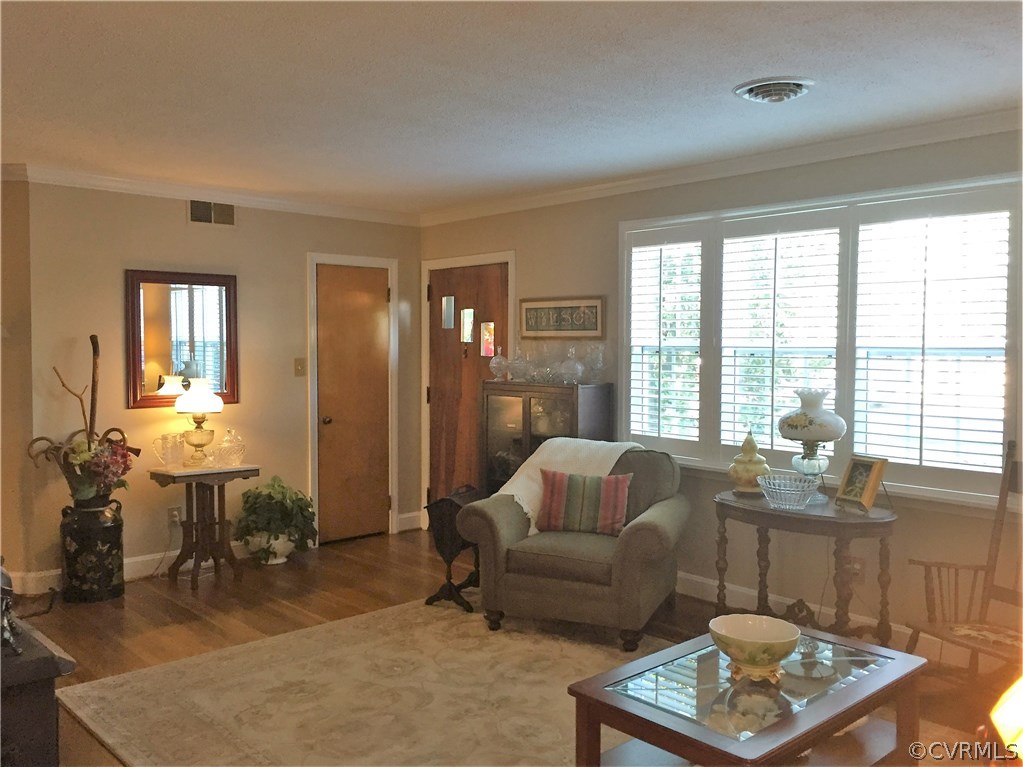 14410 Rivermont Road Chester, VA 23836 - Photo 2 of 20