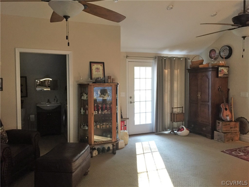 14410 Rivermont Road Chester, VA 23836 - Photo 8 of 20