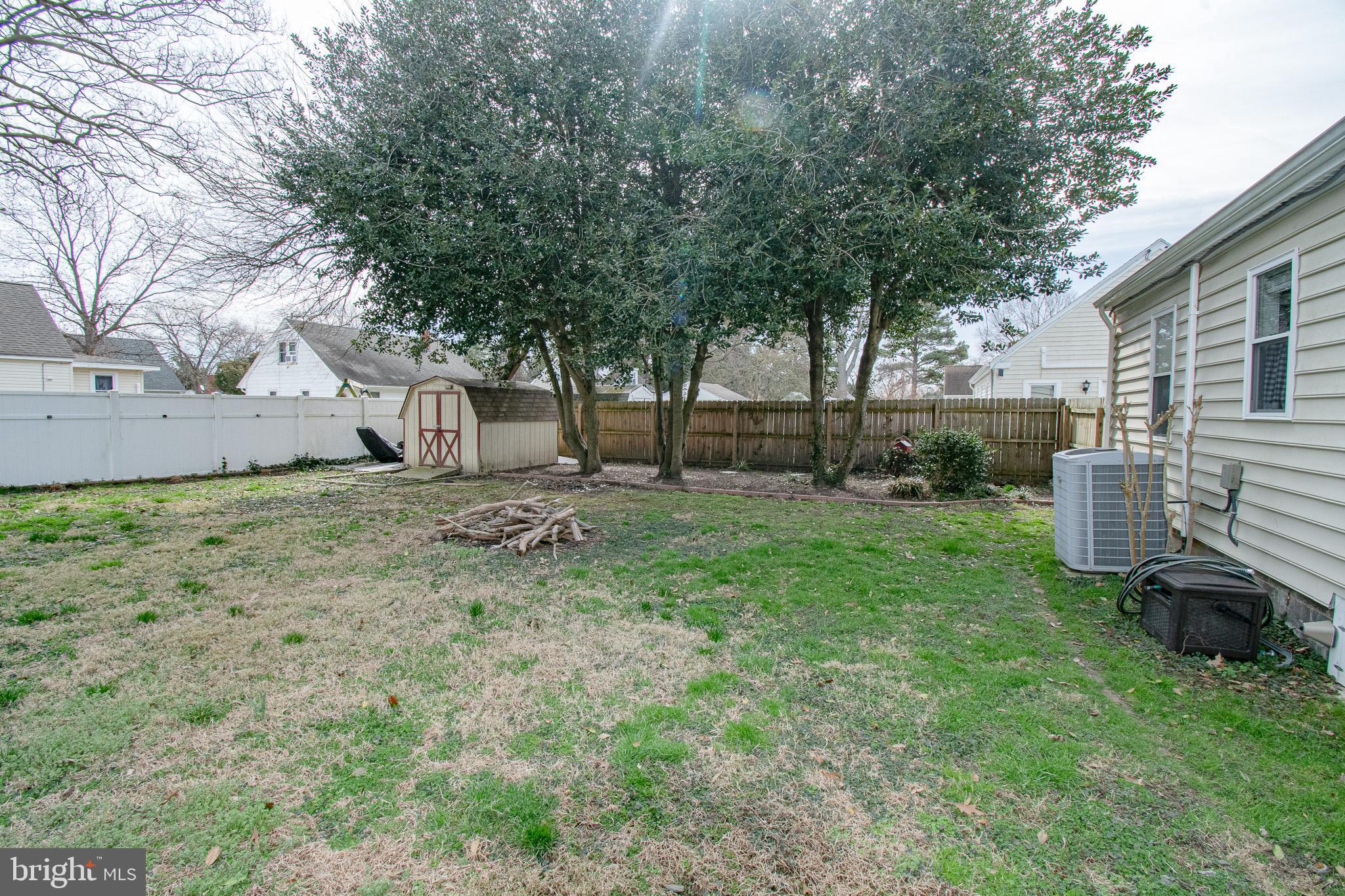 9 Oak Street Cambridge, MD 21613 - Photo 24 of 28