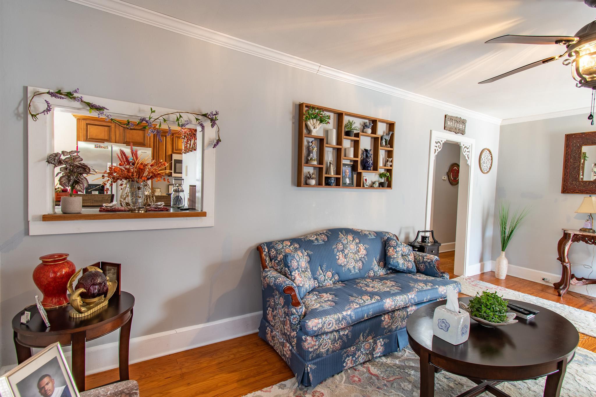 9 Oak Street Cambridge, MD 21613 - Photo 5 of 29 a living room with furniture and a wooden floor
