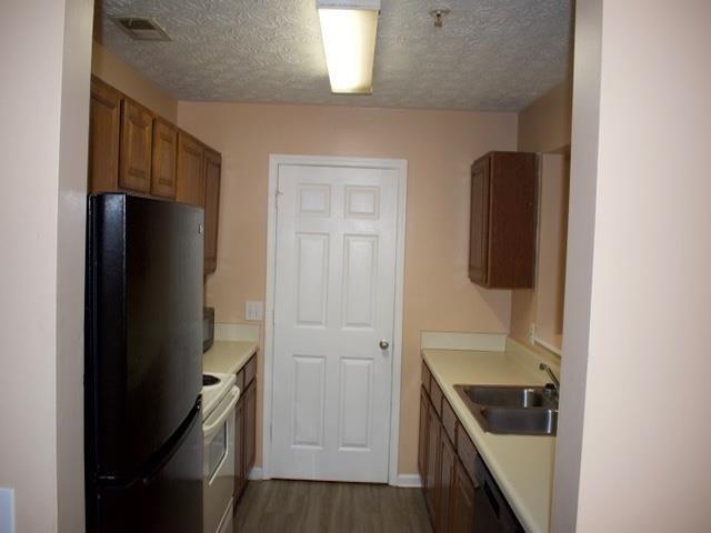 10103 Waldrop Place Decatur, GA 30034 - Photo 5 of 7