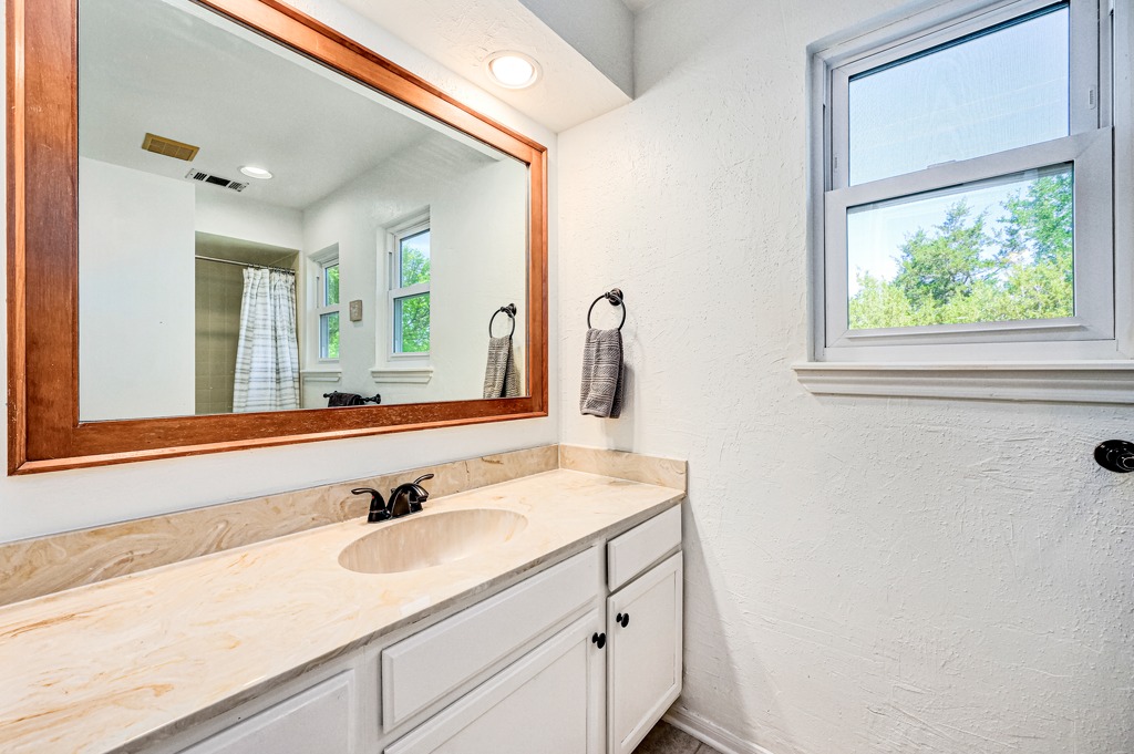 42 Cypress Point Wimberley, TX 78676 - Photo 18 of 30