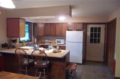 1070 Shoreline Road Crown Point, IN 46307 - Photo 8 of 10 398x264