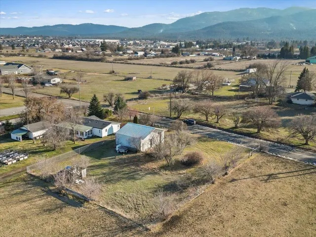 $600,000 | 3145 West Poleline Avenue, Post Falls, ID 83854