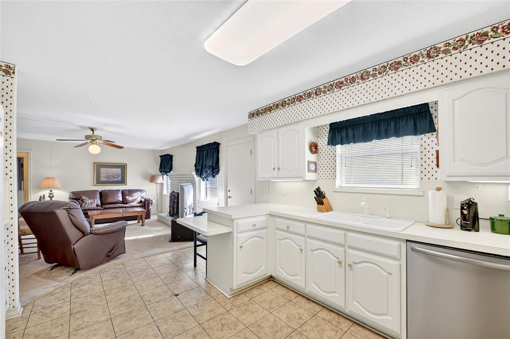 12118 Ridgefair Place Farmers Branch, TX 75234 - Photo 13 of 31