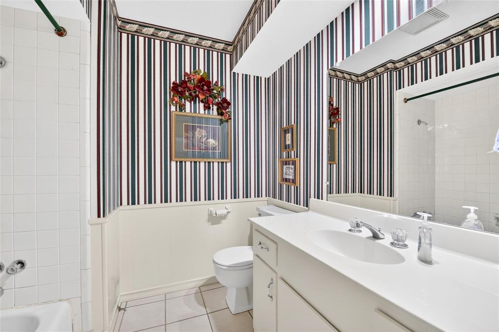 12118 Ridgefair Place Farmers Branch, TX 75234 - Photo 26 of 31