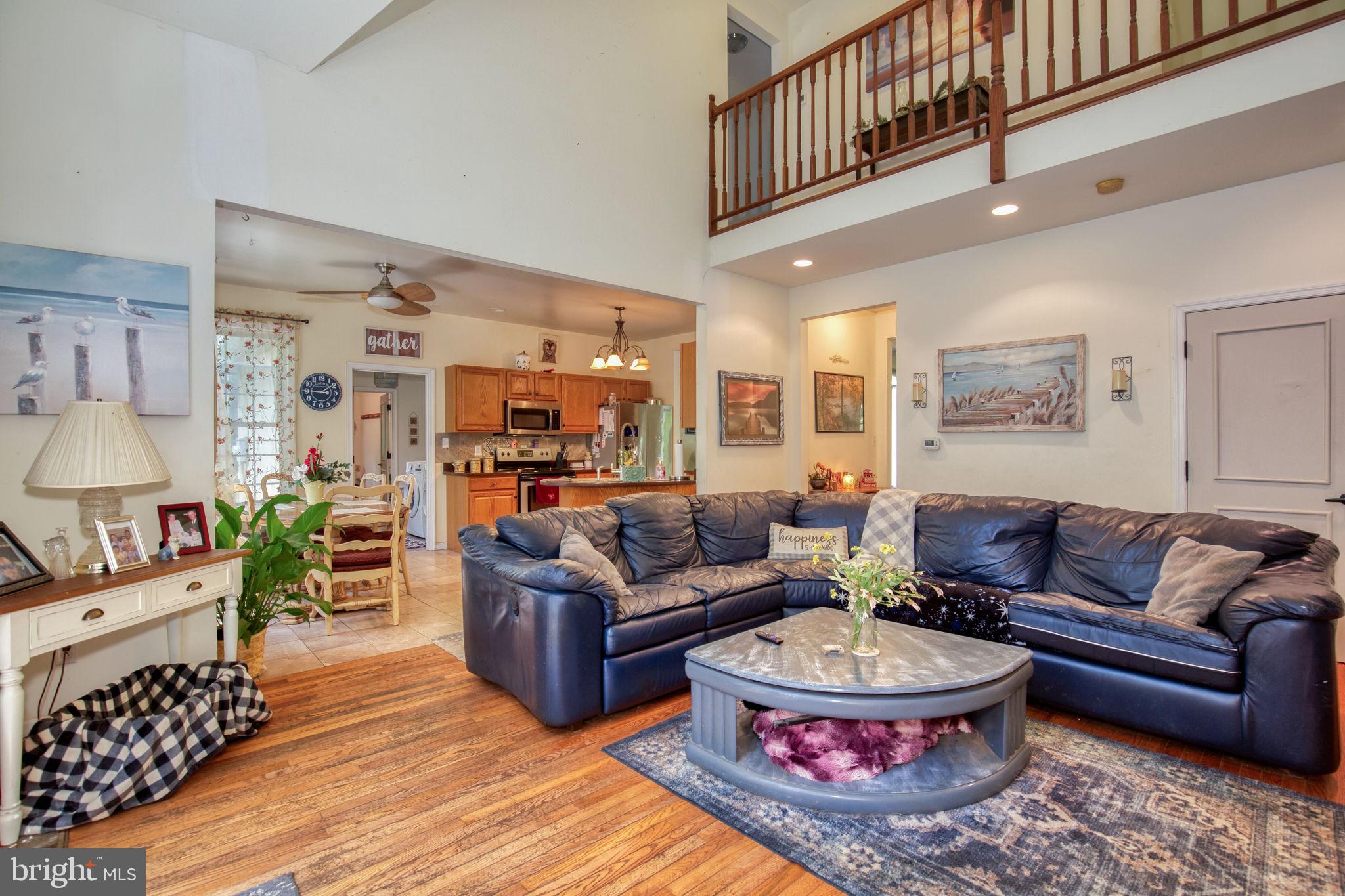 120 Twin Harbor Road Reedville, VA 22539 - Photo 13 of 45 FAMILY ROOM 2